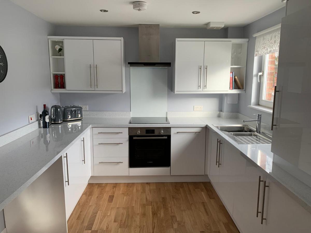 Flat One, 212 Eaglesham Road, East Kilbride, Glasgow Ngoại thất bức ảnh